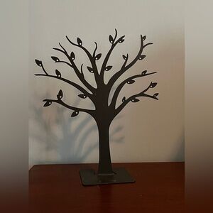 Metal Jewelry Stand - Brown